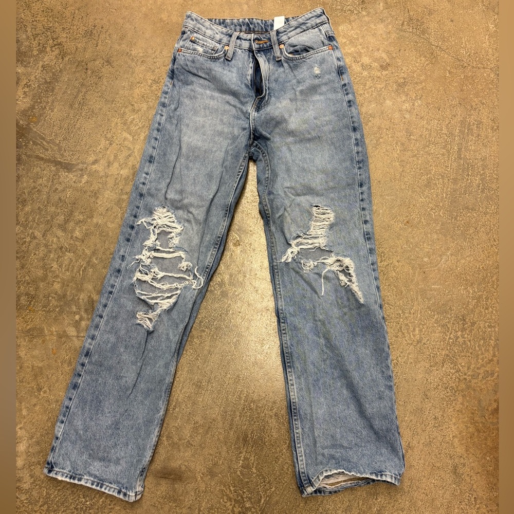 H&M Light Blue Distressed Boyfriend Jeans